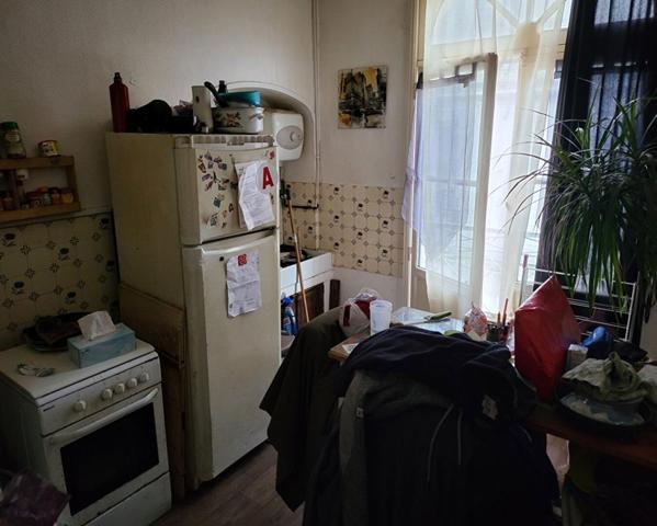 IMMEUBLE MIXTE, COMMERCE et 4 LOGEMENTS