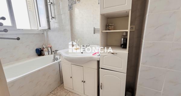 À vendre Appartement 4 pièces 66.86 m² - Dreux 28100