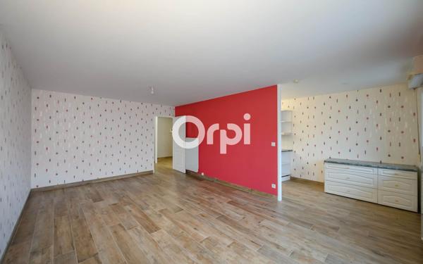 Appartement à vendre    3 pièces •  Armentières