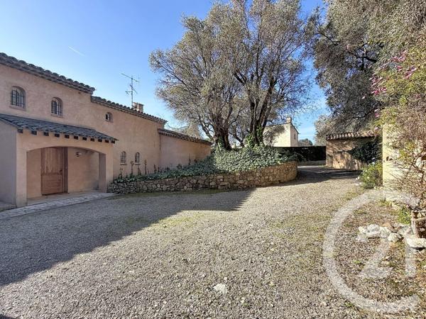 Maison à vendre  6 pièces - 166 m2 MOUGINS - 06
