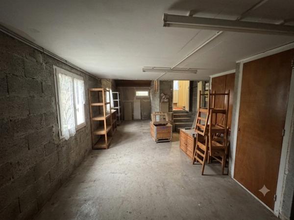 Maison
         4 pièces
        - 117 m² Exclusivité 272 000 € *