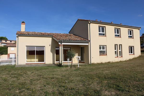 Maison Castanet Tolosan 6 pièce(s) 141.94 m2