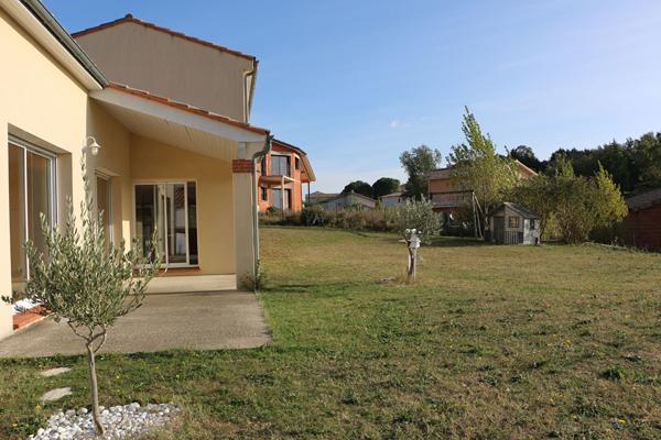Maison Castanet Tolosan 6 pièce(s) 141.94 m2