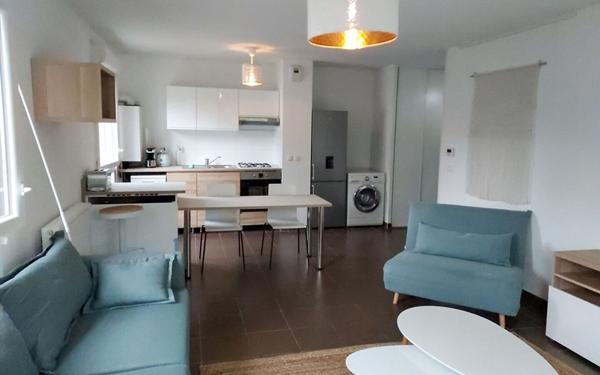 Appartement à louer    3 pièces •  Mérignac