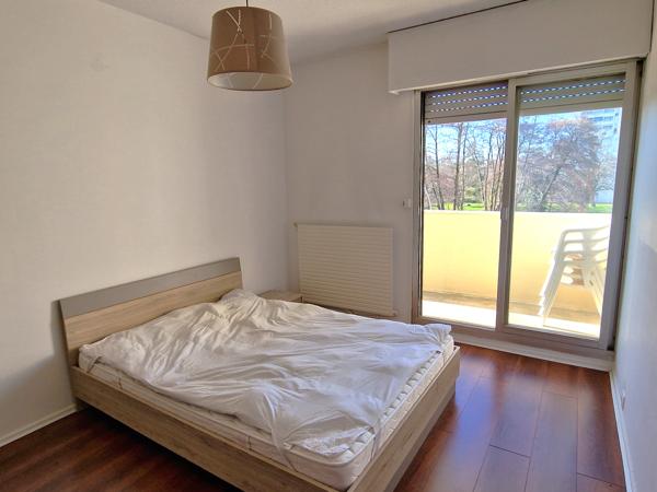 PONTET NOAILLES : T3 de 70 M², BALCON ET CAVE.