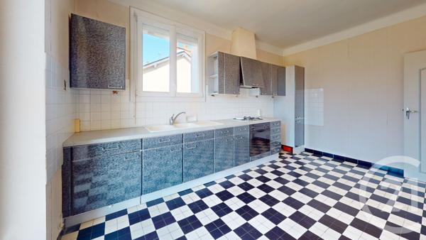Appartement F3 à vendre  3 pièces - 78,13 m2 RODEZ - 12