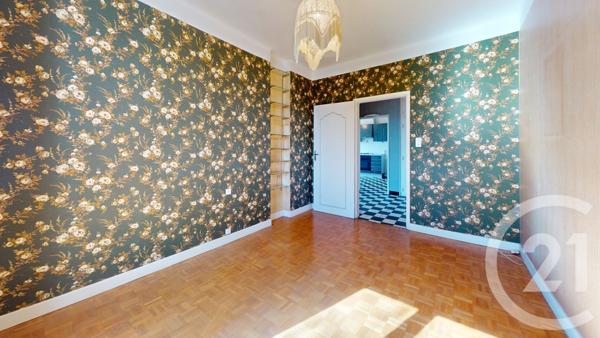 Appartement F3 à vendre  3 pièces - 78,13 m2 RODEZ - 12