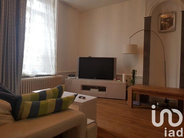 Immeuble à vendre 260 m² Sedan