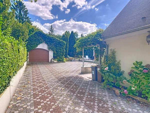 Vente Maison 8 pièces 197 m2 à Laon