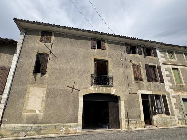 Vente Maison 4 pièces 158 m2 à Bélesta