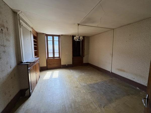 Vente Maison 4 pièces 158 m2 à Bélesta