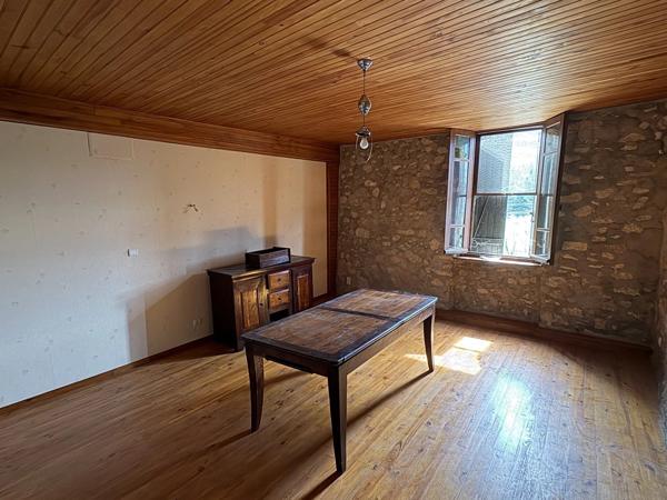 Vente Maison 4 pièces 158 m2 à Bélesta