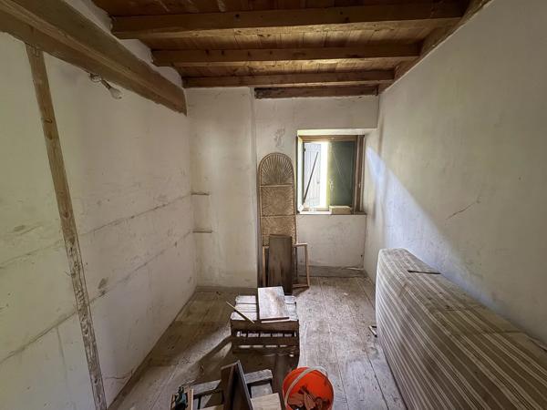 Vente Maison 4 pièces 158 m2 à Bélesta