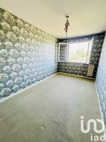 Appartement 4 pièces de 100 m² à Creil (60100)