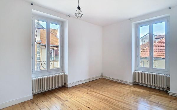 Appartement à louer    2 pièces • 57,85 m2 Aurillac