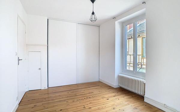 Appartement à louer    2 pièces • 57,85 m2 Aurillac