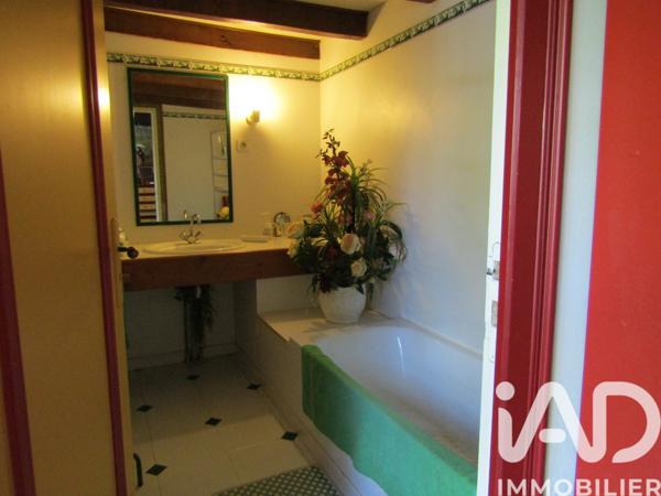 Maison à vendre 8 pièces 187 m² Le Gua