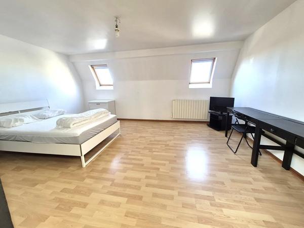 Appartement à vendre 4 pièces 143m² Cambrai (59400)