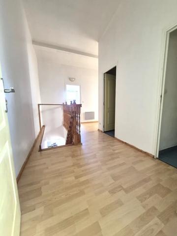 Appartement à vendre 4 pièces 143m² Cambrai (59400)