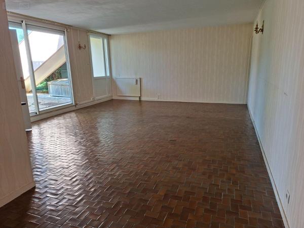 Appartement à vendre à Évreux dans l'Eure (27000), ref : A2856