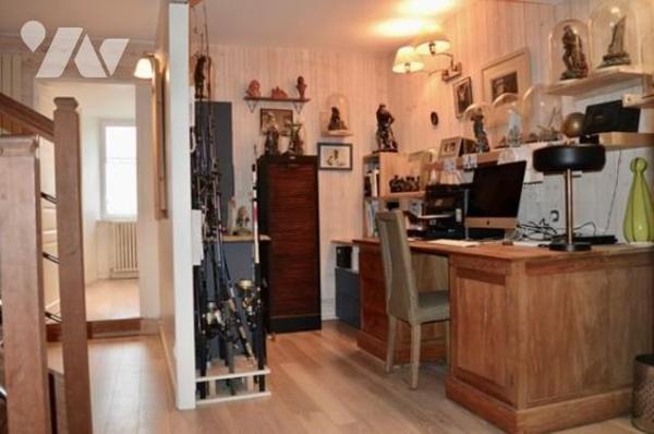 IMMEUBLE médiéval hyper centre DINAN