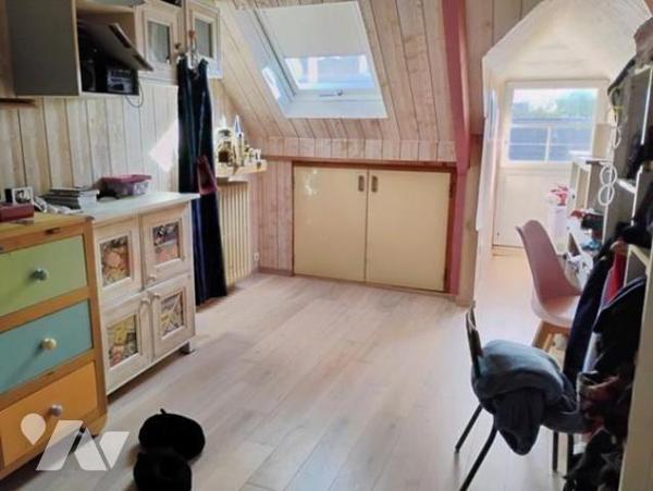 IMMEUBLE médiéval hyper centre DINAN