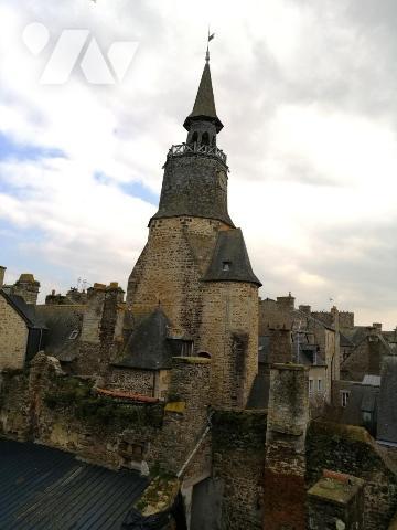 IMMEUBLE médiéval hyper centre DINAN