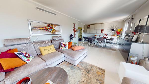 Appartement de type 4P - Antibes - Jules Grec - Dernier étage 102m2