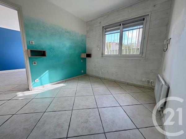 Appartement T3 à vendre  4 pièces - 70 m2 SIX FOURS LES PLAGES - 83