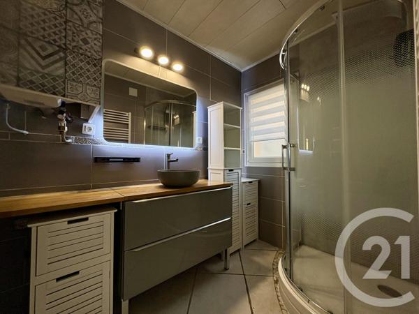 Appartement T3 à vendre  4 pièces - 70 m2 SIX FOURS LES PLAGES - 83