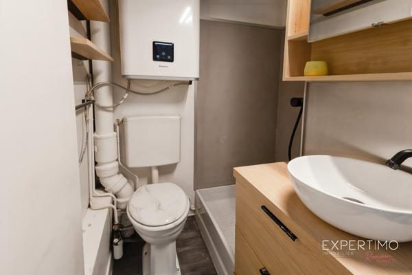 Boulogne-Billancourt (92100) Boulogne-Billancourt – Charmant 2 pièces avec combles aménagés ( 30m2 carrez - 59m2 utiles)