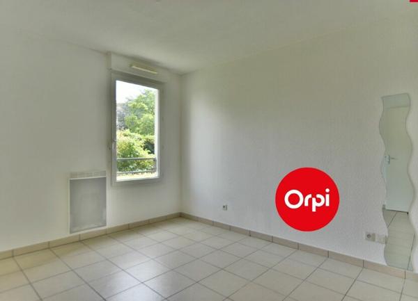 Appartement à louer    2 pièces •  Saint-Priest