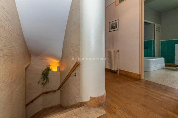 Vente Maison 8 pièces 230 m2 à Dolomieu