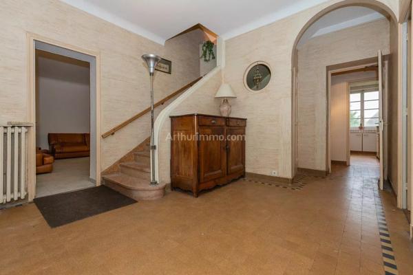Vente Maison 8 pièces 230 m2 à Dolomieu