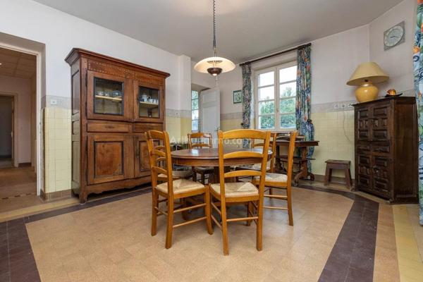 Vente Maison 8 pièces 230 m2 à Dolomieu