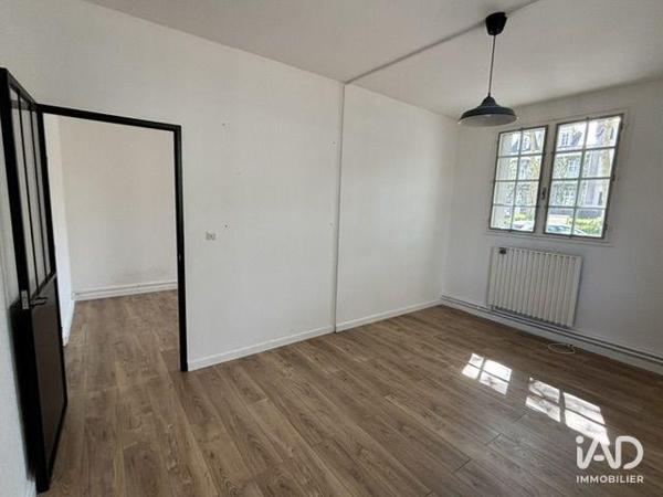 Location bureaux 65 m² Tours