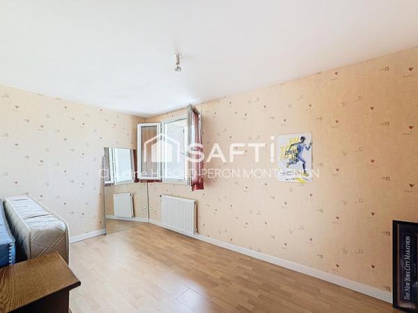 Rare, maison de ville sans vis à vis avec grande terrasse et garage, centre ville à pied