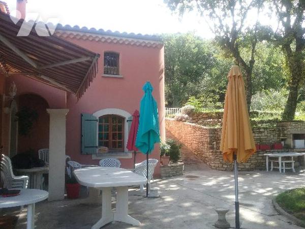 Villa 8 pièces 212m²