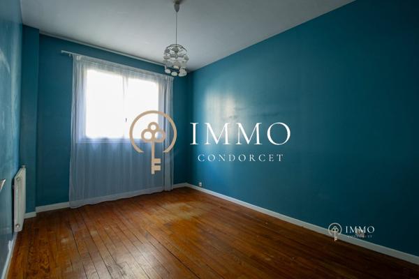 Apt 5 pièces 85m2 avec terrasse et jardin