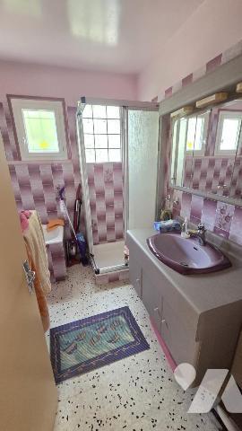 Une maison d'habitation