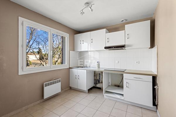 AIX EN PROVENCE - 10 MIN A PIEDS DE LA ROTONDE - MAISON INDIVIDUELLE AVEC PARCELLE DETACHABLE ET CONSTRUCTIBLE