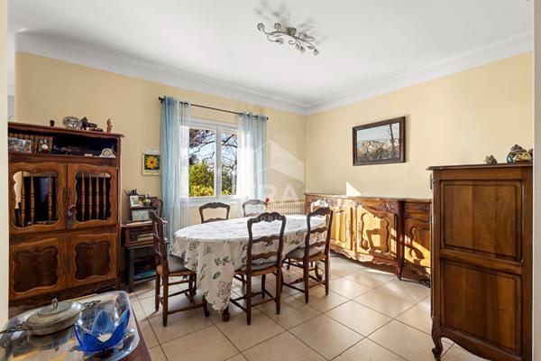 AIX EN PROVENCE - 10 MIN A PIEDS DE LA ROTONDE - MAISON INDIVIDUELLE AVEC PARCELLE DETACHABLE ET CONSTRUCTIBLE