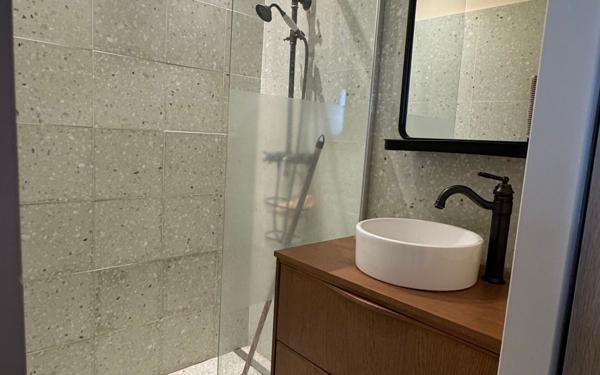 Appartement à louer    2 pièces • 37,77 m2 Paris 15