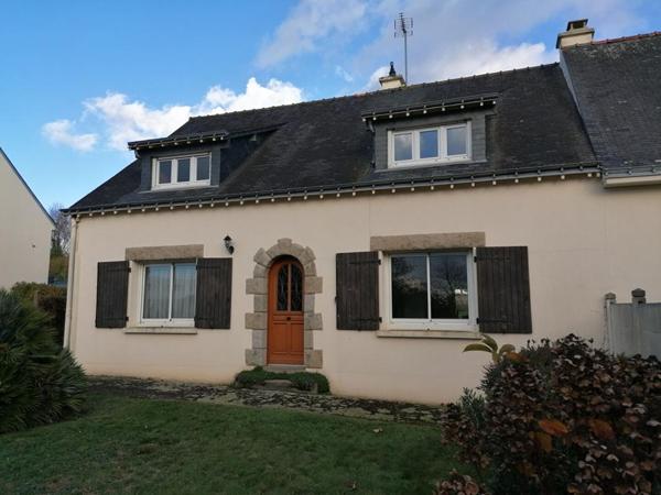 Maison Ploermel 9 pièce(s) 160 m2