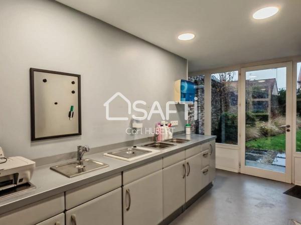 Ensemble immobilier comprenant 2 maisons