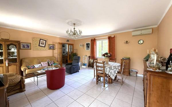 Maison à vendre    3 pièces •  Brignoles