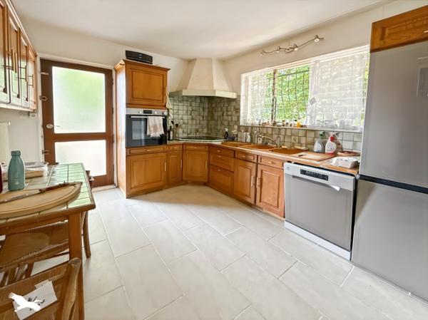 Maison 378 000 € Septeuil 6 p 131 m² DPE F