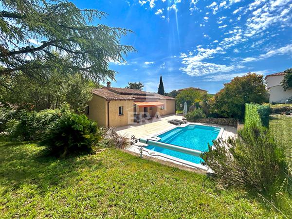 VILLA INDIVIDUELLE DE TYPE 5 PIÈCES AVEC PISCINE