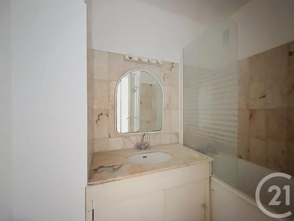 Appartement T1 à vendre  1 pièce - 28,25 m 2   PARIS  - 75015