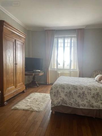Achat - Maison Mayenne 53100 13 pièces 260 m 2 885 m 2